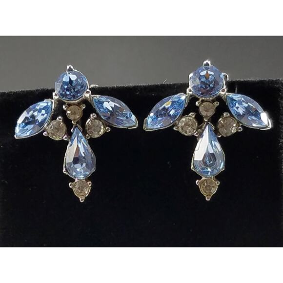 Vintage BOGOFF Blue Rhinestones Clip Earrings, "Vintage Jewels", 1950s - Picture 3 of 9